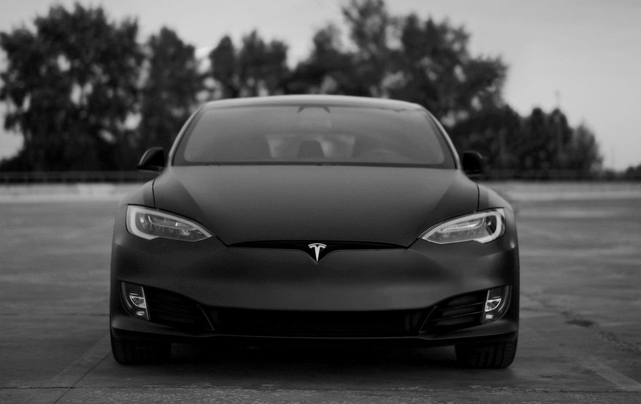 tesla-service-modell-s-ski Sort Tesla Modell S etter Service